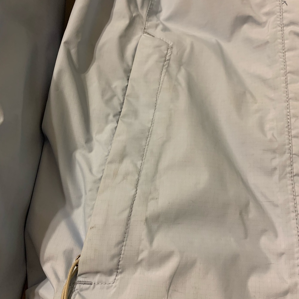 The North Face Rain Coat - Picture 4 of 8
